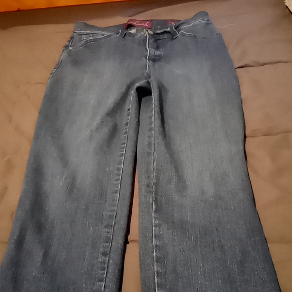 Gloria Vanderbilt Amanda blue jeans